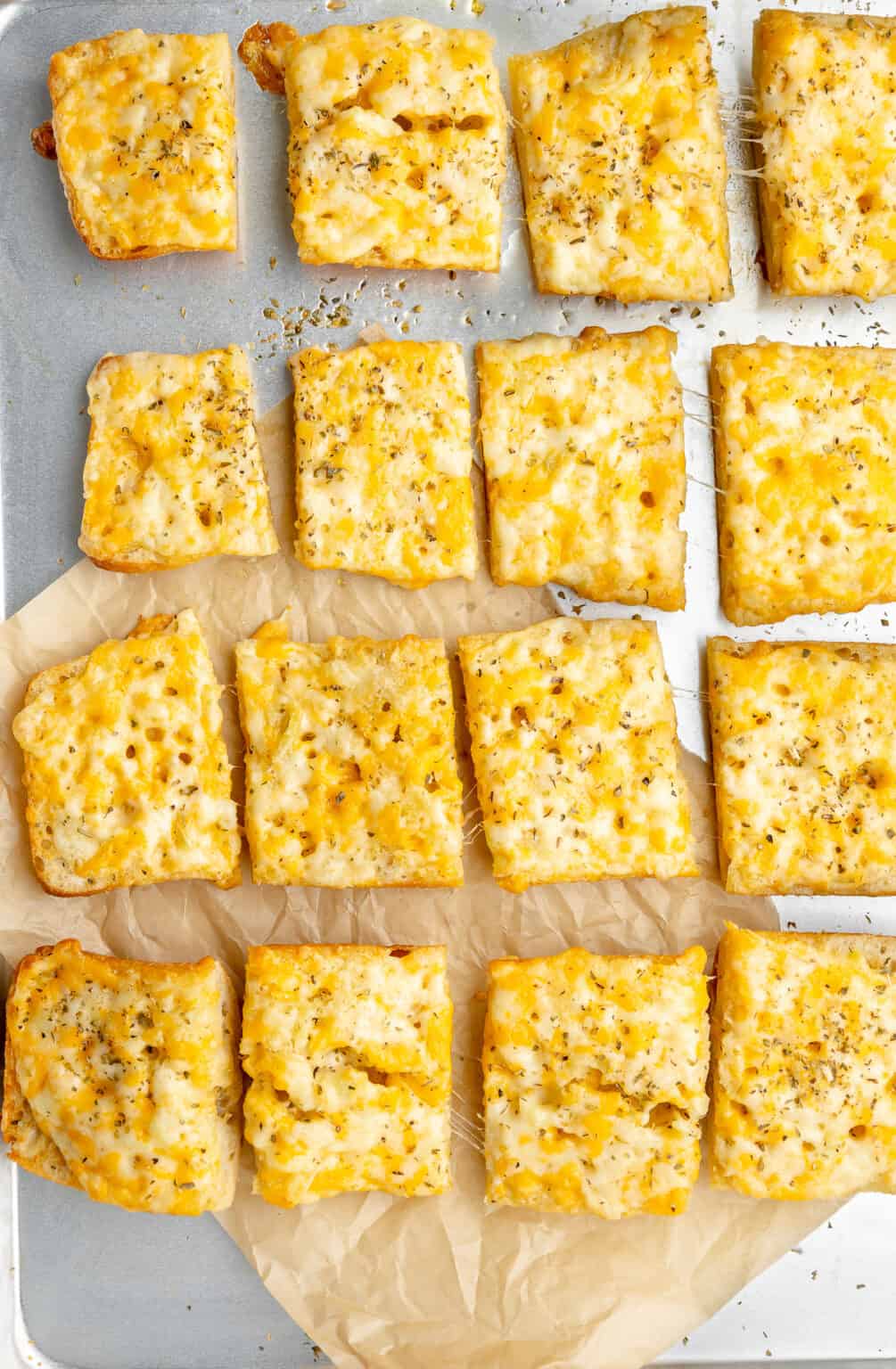 Keg Copycat Garlic Cheese Bread {Oven & Air Fryer!} The Sassy Foodie