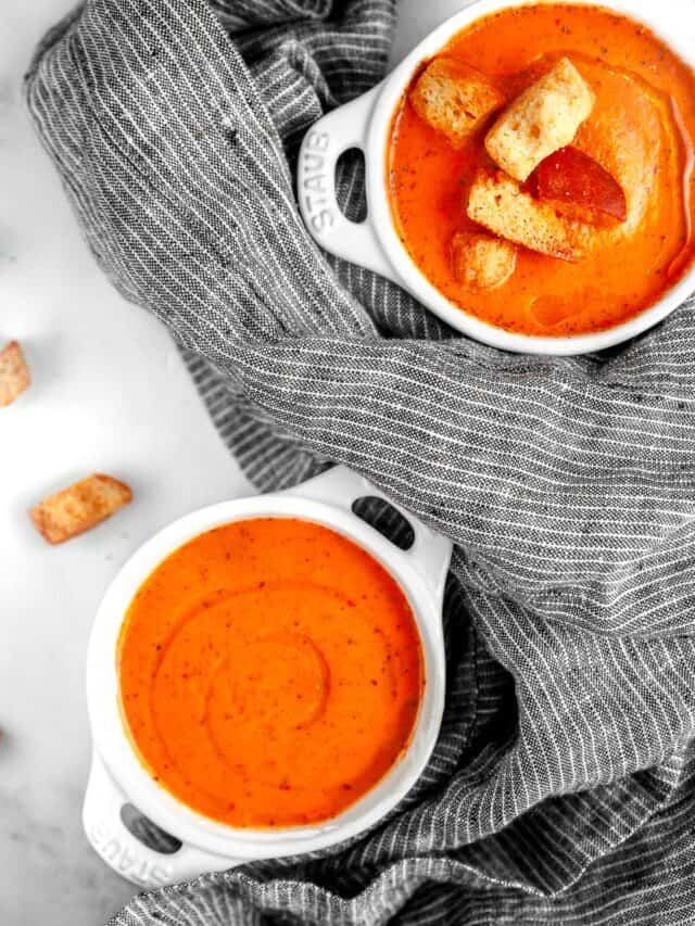 Creamy Roasted Red Pepper Bisque [With Boursin!]