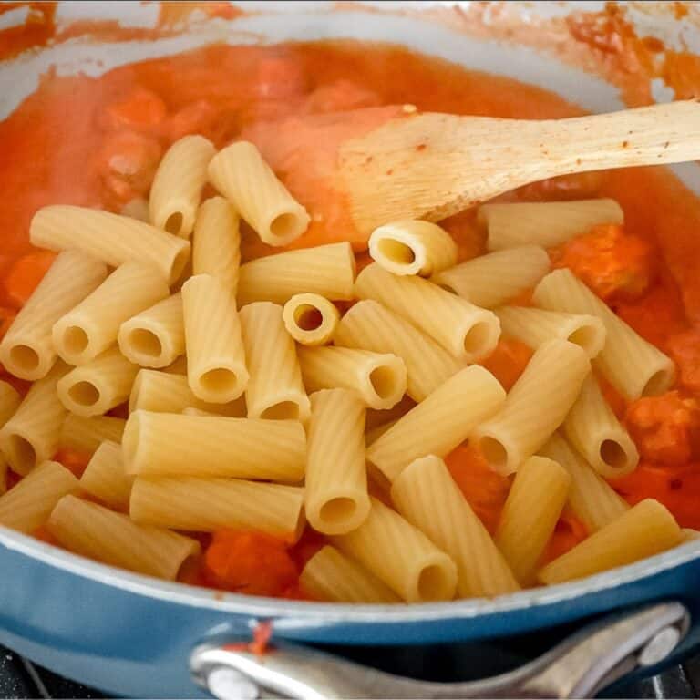 Spicy Rigatoni Vodka (Cheesecake Factory Copycat) – The Sassy Foodie